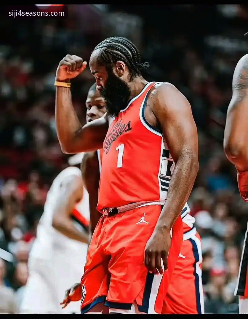 从伦纳德手腕伤势看NBA密集赛程——3个关键细节解读快船104-114失利